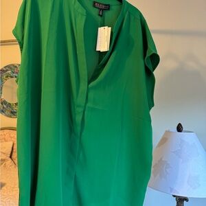 Eloquii New  Green Sleeveless Blouse. Size 18.